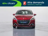 Usado Peugeot 208 Signature Sky 83 CV (61 kW) 2019 Rojo Utilitario