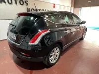 Usado Lancia Delta 105 CV (77 kW) 2012 Negro Utilitario
