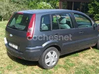Usado Ford Fusion 100 CV (73 kW) 2003 Negro Utilitario