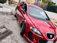Usado Seat Leon Sport 140 CV (102 kW) 2005 Rojo Utilitario