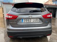 Usado Nissan Qashqai Acenta 110 CV (80 kW) 2015 Gris / plata SUV