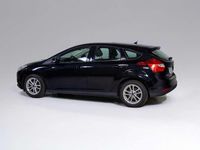 Usado Ford Focus Trend 125 CV (91 kW) 2012 Negro Berlina