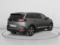 Usado Peugeot 5008 Allure 130 CV (95 kW) 2019 Gris SUV