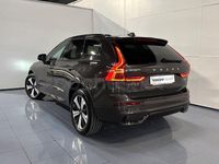 Usado Volvo XC60 Plus 350 CV (257 kW) 2025 Gris / plata SUV