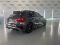 Usado Audi RS3 Sportback 400 CV (294 kW) 2024 Gris Utilitario