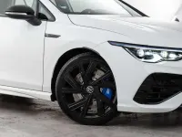 Usado VW Golf VIII R 320 CV (235 kW) 2024 Blanco Utilitario