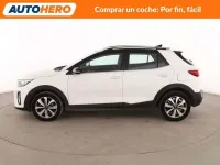 Usado Kia Stonic 101 CV (74 kW) 2021 Blanco SUV