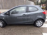 Usado Mazda 2 Active 75 CV (55 kW) 2009 Gris / plata Berlina