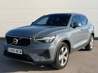 Usado Volvo XC40 Momentum 163 CV (119 kW) 2022 Gris SUV