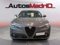 Usado Alfa Romeo Stelvio Sprint 190 CV (139 kW) 2021 Gris SUV