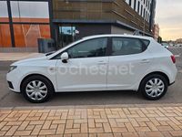 Usado Seat Ibiza Ecomotive 75 CV (55 kW) 2010 Blanco Berlina