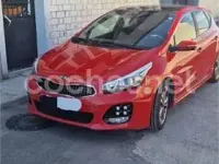 Usado Kia Ceed GT GT-Line 120 CV (88 kW) 2017 Rojo Berlina