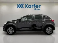Usado Dacia Sandero Essentiel 101 CV (74 kW) 2023 Negro Berlina