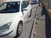 Usado Ford Focus Trend 115 CV (84 kW) 2002 Blanco Berlina