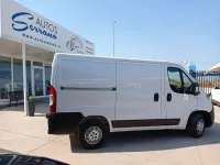 Usado Peugeot Boxer 140 CV (102 kW) 2023 Blanco Van