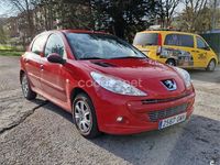 Usado Peugeot 206+ 60 CV (44 kW) 2009 Rojo Utilitario