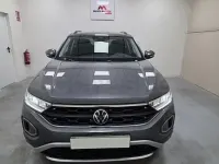 Usado VW T-Roc Life 115 CV (84 kW) 2022 Gris / plata SUV