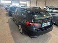 Usado Skoda Octavia Selection 150 CV (110 kW) 2024 Negro Familiar
