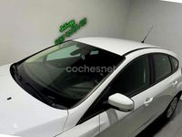Usado Ford Focus Trend 95 CV (69 kW) 2015 Blanco Berlina