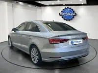 Usado Audi A3 Premium 150 CV (110 kW) 2017 Gris / plata Berlina