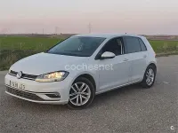 Usado VW Golf VII Advance 125 CV (91 kW) 2017 Blanco Berlina