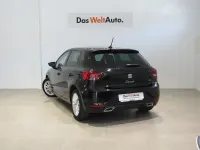 Usado Seat Ibiza FR 110 CV (80 kW) 2022 Negro Utilitario