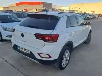 Usado VW T-Roc Life 150 CV (110 kW) 2023 Blanco SUV