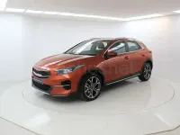 Usado Kia XCeed 120 CV (88 kW) 2022 Naranja SUV