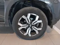 Usado Dacia Duster Journey 131 CV (96 kW) 2023 Gris SUV
