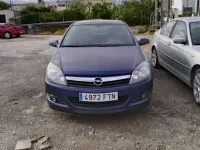 Usado Opel Astra Cosmo 99 CV (72 kW) 2007 Azul Utilitario