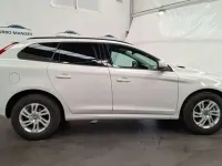 Usado Volvo XC60 Momentum 150 CV (110 kW) 2017 Blanco SUV