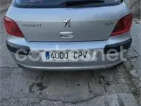 Usado Peugeot 307 110 CV (80 kW) 2003 Gris / plata Berlina