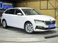 Usado Skoda Scala Ambition 110 CV (80 kW) 2023 Blanco Utilitario