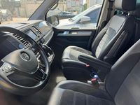 Usado VW Multivan 204 CV (150 kW) 2018 Negro metalico Van