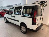 Usado Fiat Doblò Dynamic 105 CV (77 kW) 2007 Blanco Monovolumen