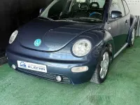Usado VW New Beetle 90 CV (66 kW) 1999 Azul Utilitario