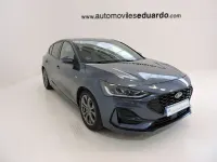 Używany Ford Focus ST-Line 125 KM (91 kW) 2023 Niebieski Sedan/Limuzyna