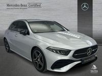 Usado Mercedes A200 AMG line 150 CV (110 kW) 2025 Gris / plateado Berlina