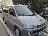 Usado Hyundai H-1 100 CV (73 kW) 2004 Beige Monovolumen