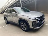 Usado Hyundai Tucson 160 CV (117 kW) 2025 Gris SUV