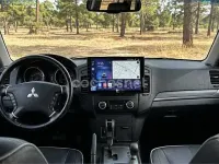 Usado Mitsubishi Montero 200 CV (147 kW) 2016 Gris / plata SUV
