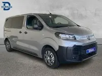 Usado Toyota Proace 100 kW (136 CV) 2025 Gris Monovolumen