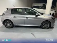 Usado Peugeot 208 Active 75 CV (55 kW) 2023 Gris Utilitario