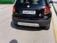Usado Fiat Sedici Emotion 120 CV (88 kW) 2008 Negro SUV