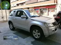 Usado Suzuki Grand Vitara 106 CV (77 kW) 2009 Gris SUV