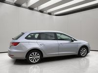 Usado Seat Leon Style 110 CV (80 kW) 2017 Gris Utilitario