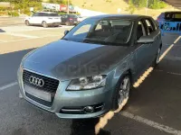 Usado Audi A3 Sportback Ambition 140 CV (102 kW) 2011 Gris / plata Utilitario