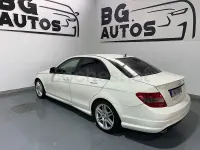 Usado Mercedes C200 Avantgarde 136 CV (100 kW) 2008 Blanco Berlina
