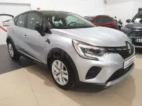 Usado Renault Captur Intens 90 CV (66 kW) 2021 Gris / plata SUV