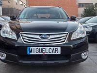 Usado Subaru Outback 167 CV (122 kW) 2010 Negro Familiar